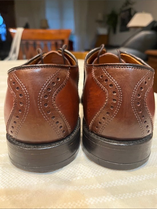 Allen Edmonds Shelton Two-Tone Brown Leather Oxford size 7.5 men’s main image 7